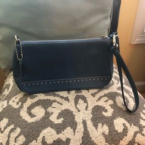 COACH SMALL HAND PURSE